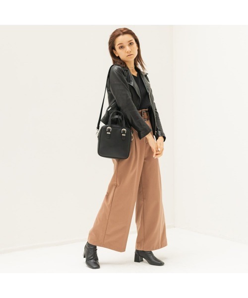 MURUA(ムルーア)の「MURUA (ムルーア) ミニスクエアバッグ MR-B1035 BUCKLE(ショルダーバッグ・レディース・ブラウン/ブラック・FREE)」の3枚目の写真