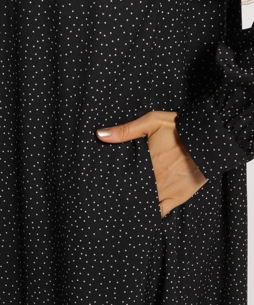 niko and...（ニコアンド）の「アソート柄ティアードワンピース（ワンピース・レディース・ブラック/ネイビー/グリーン・LARGE/MEDIUM）」の16枚目の写真