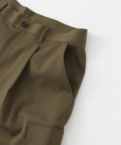 URBAN RESEARCH(アーバンリサーチ)の「WASHABLEウールカーゴパンツ(その他パンツ・メンズ・カーキ/チャコールグレー・LARGE/MEDIUM)」の17枚目の写真