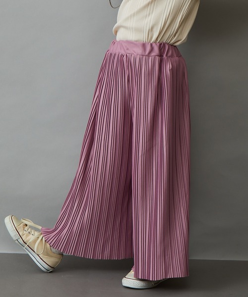 ＆yam（アンドヤム）の「カットプリーツワイドパンツ/スカーチョ（スカート・キッズ・ブラック/ブラウン/グリーン/ピンク/グレー/ブルー・140-150cm/120-130cm/130-140cm/150-160cm/110-120cm）」の6枚目の写真