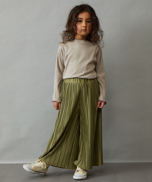 ＆yam（アンドヤム）の「カットプリーツワイドパンツ/スカーチョ（スカート・キッズ・ブラック/ブラウン/グリーン/ピンク/グレー/ブルー・140-150cm/120-130cm/130-140cm/150-160cm/110-120cm）」の7枚目の写真