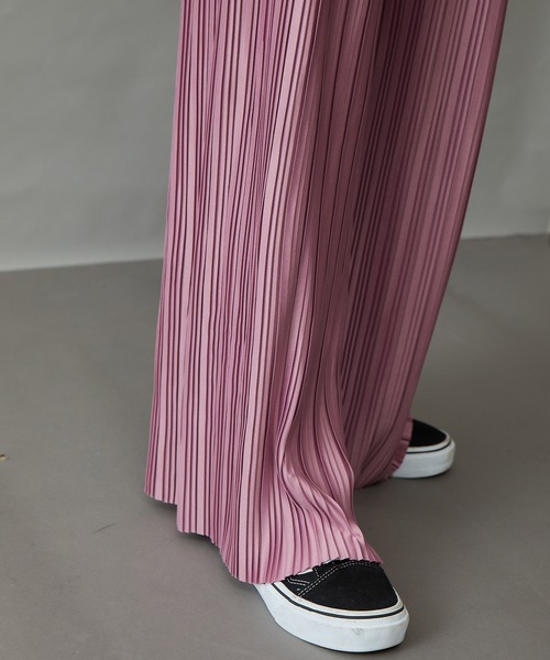 ＆yam（アンドヤム）の「カットプリーツワイドパンツ/スカーチョ（スカート・キッズ・ブラック/ブラウン/グリーン/ピンク/グレー/ブルー・140-150cm/120-130cm/130-140cm/150-160cm/110-120cm）」の10枚目の写真