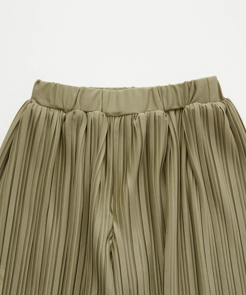 ＆yam（アンドヤム）の「カットプリーツワイドパンツ/スカーチョ（スカート・キッズ・ブラック/ブラウン/グリーン/ピンク/グレー/ブルー・140-150cm/120-130cm/130-140cm/150-160cm/110-120cm）」の15枚目の写真