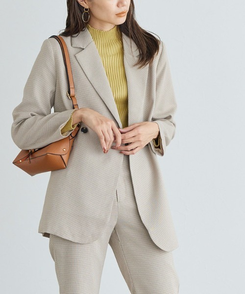 Pierrot（ピエロ）の「チェックダブルジャケット（テーラードジャケット・レディース・ベージュ/アイボリー・M/L）」の4枚目の写真