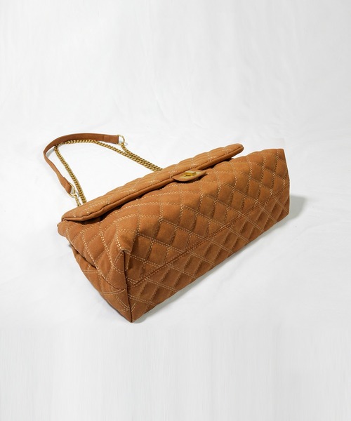 SAISON DE PAPILLON(セゾンドパピヨン)の「キルティング2Wayビッグショルダーバッグ(ショルダーバッグ・レディース・ブラック/ブラウン/ダークブラウン/グリーン・フリー)」の10枚目の写真