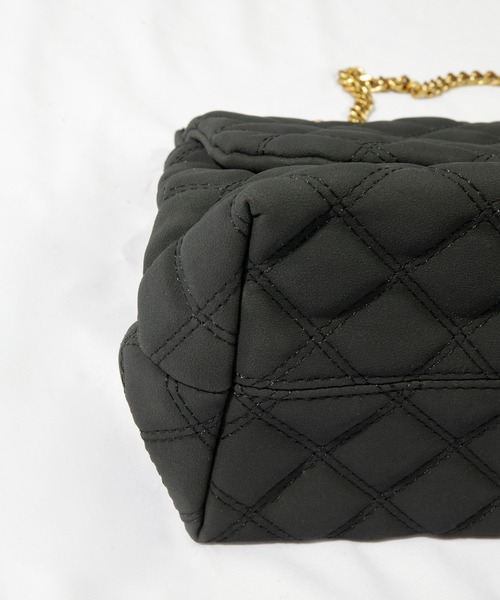 SAISON DE PAPILLON(セゾンドパピヨン)の「キルティング2Wayビッグショルダーバッグ(ショルダーバッグ・レディース・ブラック/ブラウン/ダークブラウン/グリーン・フリー)」の21枚目の写真