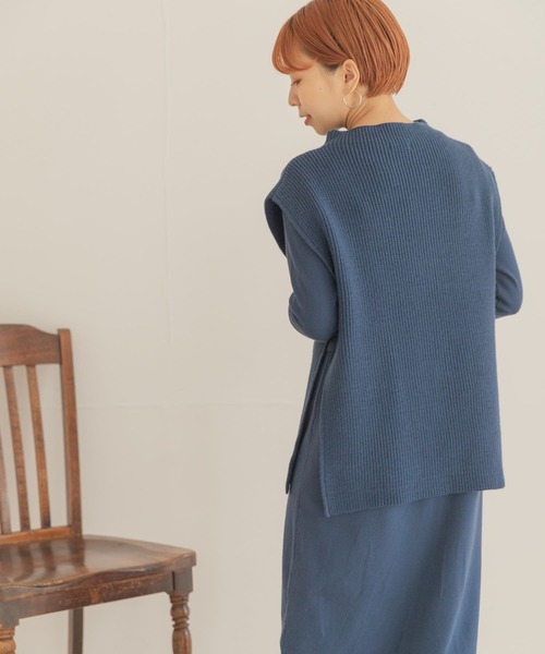 ITEMS URBANRESEARCH（アイテムズ アーバンリサーチ）の「ベストセットニットワンピース（ワンピース・レディース・スミクロ/ブルー/ベージュ・FREE）」の7枚目の写真