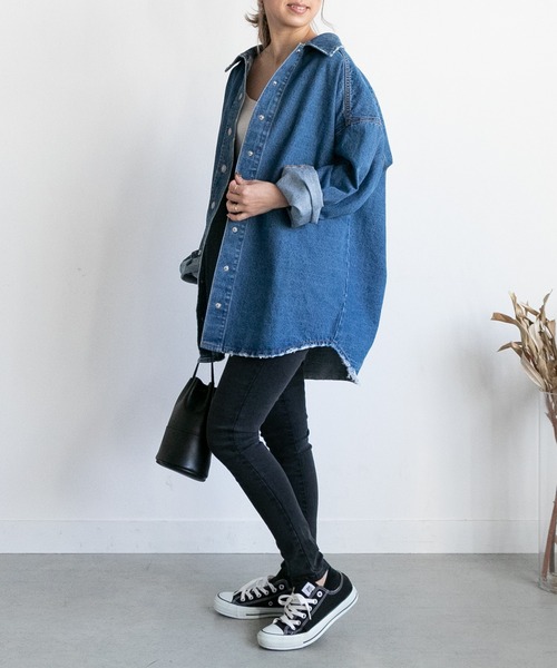 オーバーサイズデニムシャツ（デニムジャケット）｜PICHI（ピイチ）の