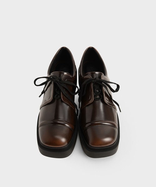 CHARLES & KEITH（チャールズ & キース）の「レースアップ チャンキーブローグ / Lace-Up Chunky Brogues（ドレスシューズ・レディース・ブラック/ダークブラウン・22.5cm/23cm/23.5cm/24.5cm/25cm/25.5cm）」の14枚目の写真