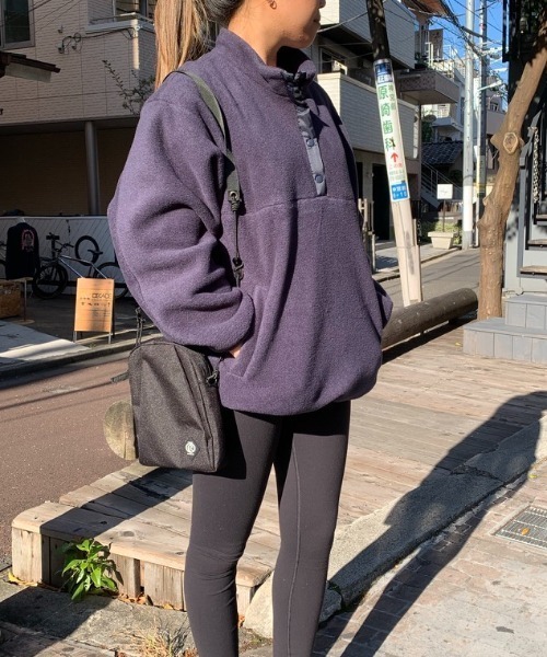 PIPING HOT FUTURE（パイピングホットフューチャー）の「HALF BUTTON  FLEECE BLOUSON（スウェット・レディース・ブラック/ネイビー・SMALL/MEDIUM/LARGE）」の10枚目の写真