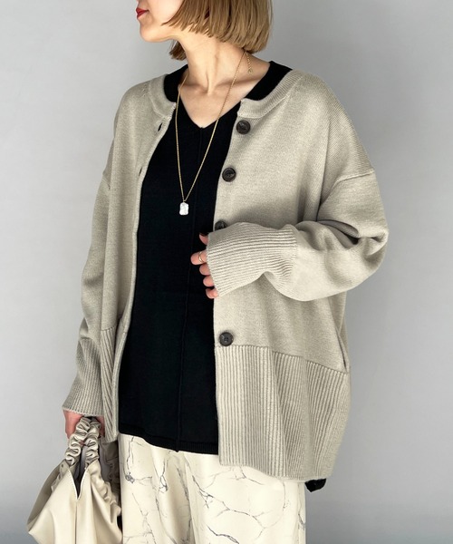 PICCIN（ピッチン）の「ローゲージクルーネックカーディガン（カーディガン/ボレロ・レディース・オフホワイト/グレイッシュベージュ/ブルー・M）」の7枚目の写真