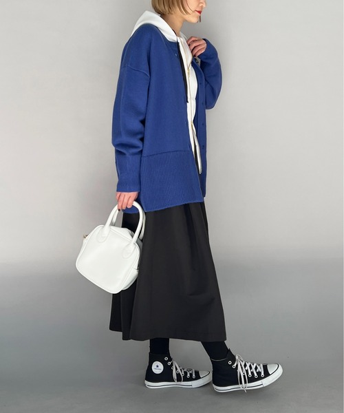 PICCIN（ピッチン）の「ローゲージクルーネックカーディガン（カーディガン/ボレロ・レディース・オフホワイト/グレイッシュベージュ/ブルー・M）」の20枚目の写真