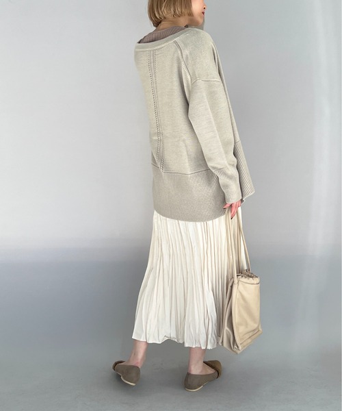 PICCIN（ピッチン）の「ローゲージクルーネックカーディガン（カーディガン/ボレロ・レディース・オフホワイト/グレイッシュベージュ/ブルー・M）」の14枚目の写真