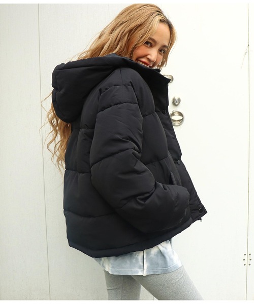 anap mimpi（アナップミンピ）の「ボリュームフェイクダウン（ダウンジャケット/コート・レディース・ブラック/ベージュ・FREE）」の15枚目の写真