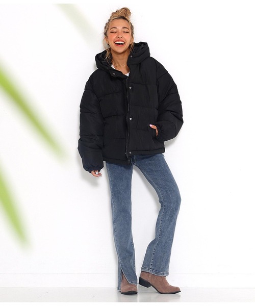 anap mimpi（アナップミンピ）の「ボリュームフェイクダウン（ダウンジャケット/コート・レディース・ブラック/ベージュ・FREE）」の4枚目の写真