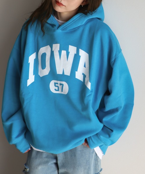 COURO（コウロ）の「カレッジロゴパーカー（パーカー・レディース・ライトグレー/ダークグリーン/ネイビー/霜降りグレー/オートミール/グレー系その他/ダークグリーン系/ネイビー系/パープル/グレー/パープル系その他/レッド/ブルー/ブルー系その他/レッド系その他/アイボリー系/ネイビー系1・M/L/XL）」の10枚目の写真