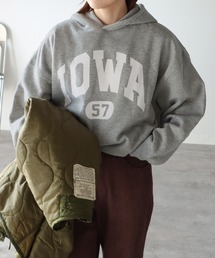 カレッジロゴパーカー