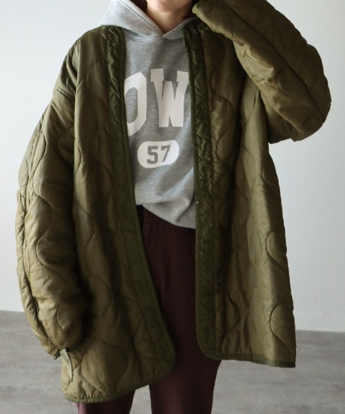 COURO（コウロ）の「カレッジロゴパーカー（パーカー・レディース・ライトグレー/ダークグリーン/ネイビー/霜降りグレー/オートミール/グレー系その他/ダークグリーン系/ネイビー系/パープル/グレー/パープル系その他/レッド/ブルー/ブルー系その他/レッド系その他/アイボリー系/ネイビー系1・M/L/XL）」の18枚目の写真