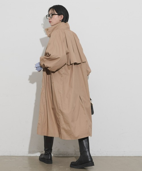 Aunt Marie's(アントマリーズ)の「スタンドカラーボリュームスリーブトレンチコート(トレンチコート・レディース・ブラック/ベージュ・FREE/MEDIUM/TALL)」の6枚目の写真