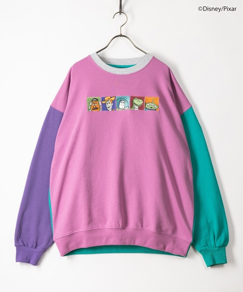 Disney（ディズニー）の「【TOY STORY/トイストーリー】キャラクターイラストスウェット/リブライン/ビッグシルエット（スウェット・レディース・チャコールグレー/パープル/パープル系その他/グレー系その他2/アッシュグレー/ピンク系その他/エメラルド/ピンク/グレー系その他・M/L/XL）」の9枚目の写真