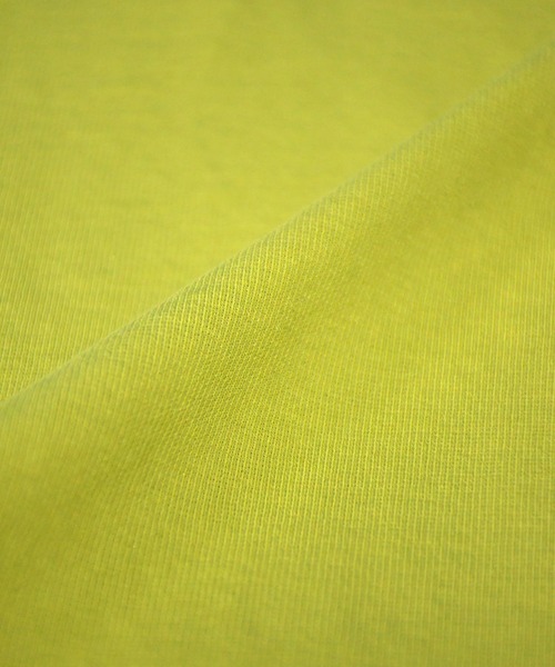 BITTOKO（ビットコ）の「定番サイドスリットプルオーバー（Tシャツ/カットソー・レディース・ブルー/グレー/マスタード/ブラック/ホワイト・FREE）」の9枚目の写真