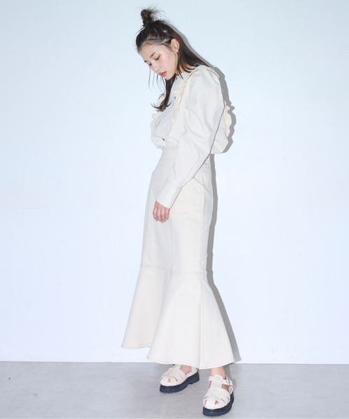 FREE'S MART（フリーズマート）の「【Sシリーズ対応】◇パネル切替マーメイドデニムスカート（デニムスカート・レディース・インディゴブルー/ホワイト系その他/ワンウォッシュ・SMALL/MEDIUM/X-SMALL）」の4枚目の写真