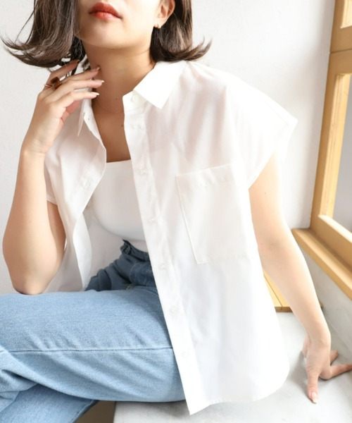 moment+（モーメントプラス）の「T/Cシャンブレー フレンチスリーブシャツ（シャツ/ブラウス・レディース・ブラウン/オフホワイト/オレンジ/ナチュラル/イエロー×グリーン・M）」の2枚目の写真