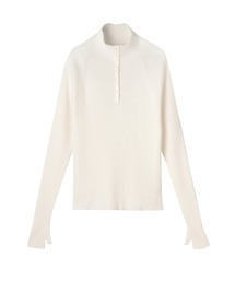 2wayリブホールガーメントニットを使った人気ファッション