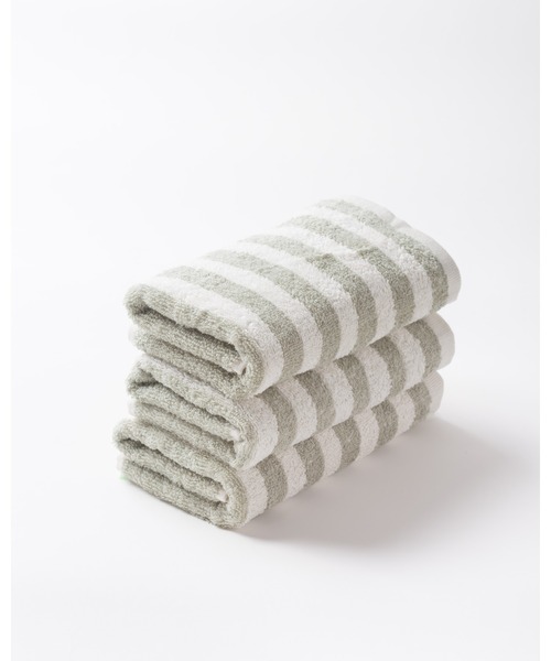OMNES(オムネス)の「FLUFFY TOWEL フェイスタオルセット (3枚組)(タオル・レディース・ホワイト/ベージュ/ネイビー/ブラウン/グレー/カーキ/ホワイト系その他/ホワイト系その他2/ブルーグレー/チャコール/アイボリー/ピンク・FREE)」の4枚目の写真