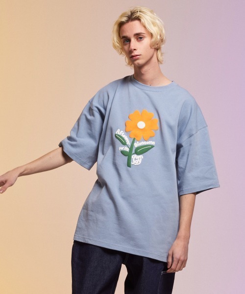 rehacer（レアセル）の「rehacer : Flower's Joy HW Wide T / フラワーズ ジョイ  ヘビーウェイト ワイド Tシャツ（Tシャツ/カットソー・メンズ・ブラック/ブルー/ベージュ・MEDIUM/X-LARGE/LARGE）」の12枚目の写真