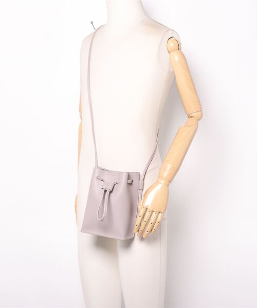 Samansa Mos2 blue（サマンサモスモスブルー）の「合皮ドロストミニショルダーバッグ（ショルダーバッグ・レディース・ブラウン/シルバーグレー・ﾌﾘ-）」の4枚目の写真