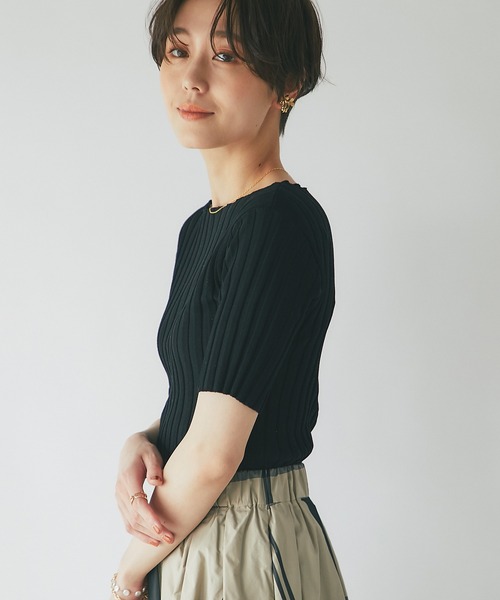 un dix cors(アンディコール)の「定番トップス ワイドリブ半袖ニットプルオーバー(ニット/セーター・レディース・ブラック/グリーン/オフホワイト/オレンジ・FREE)」の10枚目の写真