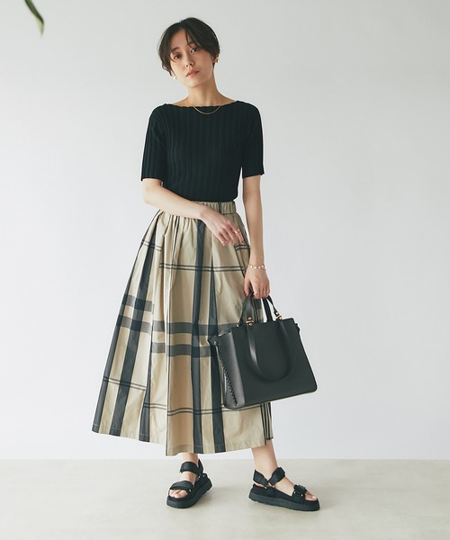 un dix cors(アンディコール)の「定番トップス ワイドリブ半袖ニットプルオーバー(ニット/セーター・レディース・ブラック/グリーン/オフホワイト/オレンジ・FREE)」の11枚目の写真