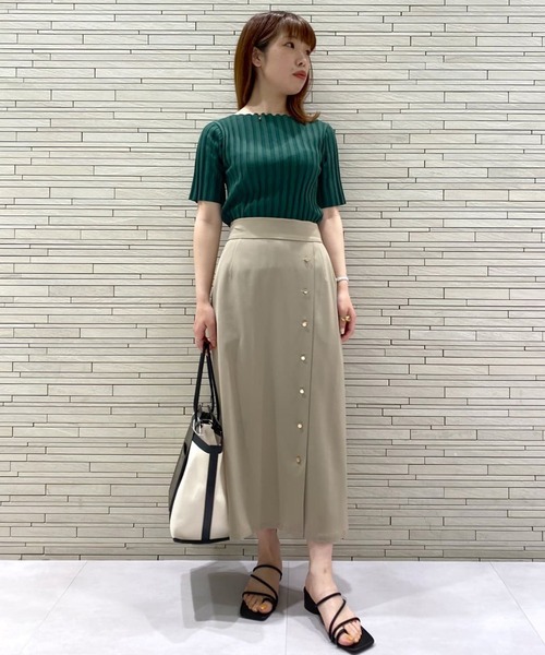 un dix cors(アンディコール)の「定番トップス ワイドリブ半袖ニットプルオーバー(ニット/セーター・レディース・ブラック/グリーン/オフホワイト/オレンジ・FREE)」の7枚目の写真