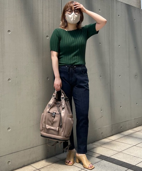 un dix cors(アンディコール)の「定番トップス ワイドリブ半袖ニットプルオーバー(ニット/セーター・レディース・ブラック/グリーン/オフホワイト/オレンジ・FREE)」の8枚目の写真