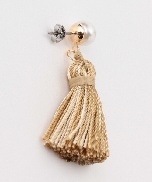 B:MING by BEAMS（ビーミングバイビームス）の「ビーミング by ビームス / タッセルピアス（ピアス（両耳用）・レディース・ブラック/ベージュ/レッド・ONE SIZE）」の10枚目の写真