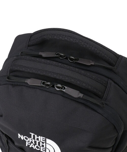 THE NORTH FACE（ザノースフェイス）の「THE NORTH FACE/ザ ノース フェイス/Pivoter/ピポター バックパック（バックパック/リュック・メンズ・ブラック・FREE）」の7枚目の写真