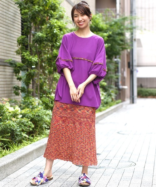 チチカカ(チチカカ)の「胸ギャザースモックプルオーバー(Tシャツ/カットソー・レディース・ホワイト/パープル・FREE)」の5枚目の写真