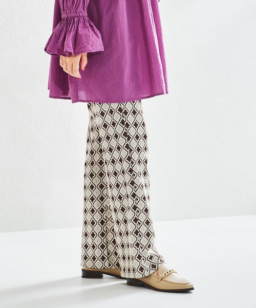 ORiental TRaffic（オリエンタルトラフィック）の「アーモンドトゥチェーンローファー 21301（ローファー・レディース・オレンジ/ブラック/ベージュ・38/35/34/39/36/37/40/42/41）」の20枚目の写真