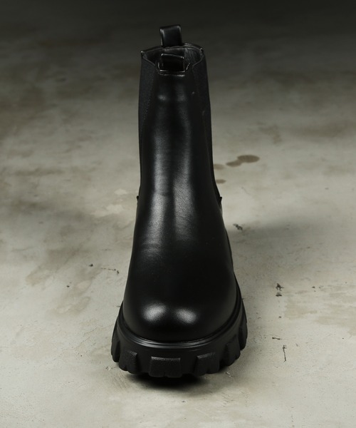 G.O.C（ジーオーシー）の「チャンキーソールサイドゴアブーツ（ブーツ・メンズ・ブラック・SMALL/MEDIUM/LARGE）」の6枚目の写真