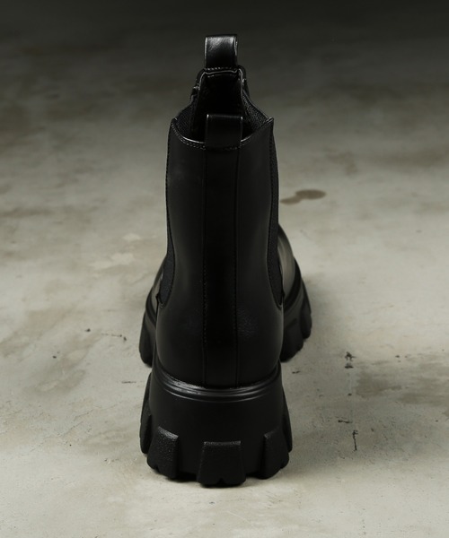 G.O.C（ジーオーシー）の「チャンキーソールサイドゴアブーツ（ブーツ・メンズ・ブラック・SMALL/MEDIUM/LARGE）」の8枚目の写真