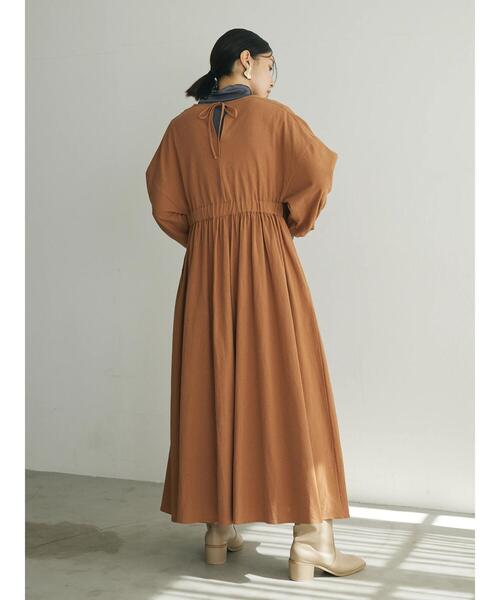 armonia（アルモニーア）の「armonia.ウエストギャザーワンピース（ワンピース・レディース・ブラック/オレンジ/キャメル・FREE）」の7枚目の写真