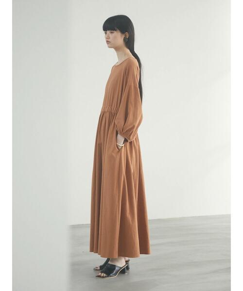 armonia（アルモニーア）の「armonia.ウエストギャザーワンピース（ワンピース・レディース・ブラック/オレンジ/キャメル・FREE）」の9枚目の写真