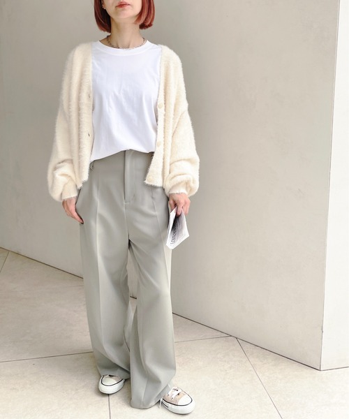 Meli rich（メリーリッチ）の「シャギーニット短丈カーディガン（カーディガン/ボレロ・レディース・グレイッシュベージュ/オレンジ/グリーン/アイボリー/ブラック/ホワイト系その他/ブラック系その他/ライトグレー・MEDIUM）」の15枚目の写真