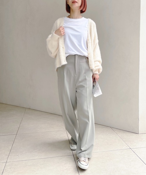 Meli rich（メリーリッチ）の「シャギーニット短丈カーディガン（カーディガン/ボレロ・レディース・グレイッシュベージュ/オレンジ/グリーン/アイボリー/ブラック/ホワイト系その他/ブラック系その他/ライトグレー・MEDIUM）」の16枚目の写真