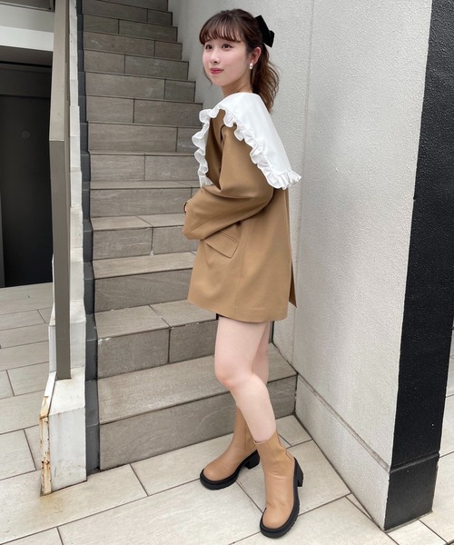 one after another NICE CLAUP(ワンアフターアナザーナイスクラップ)の「【襟が取り外せてベストにもなる】ビッグカラーマルチWAYジャケット(テーラードジャケット・レディース・ブラック/ブラウン系その他/ベージュ・FREE)」の7枚目の写真