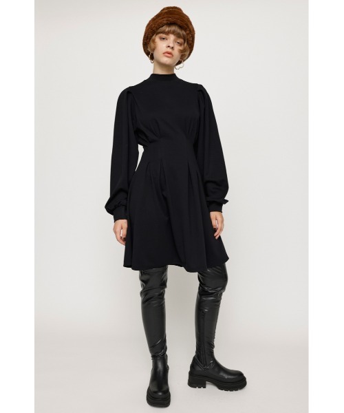 SLY(スライ)の「TUCK SLEEVE MINI OP タックスリーブ ミニワンピース(ワンピース・レディース・ブラック/ダークブラウン/グリーン・1/2)」の4枚目の写真