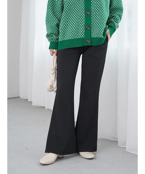 earth music&ecology（アースミュージックアンドエコロジー）の「スリットフレアパンツ（その他パンツ・レディース・ブラック/レッド/ブルー/グリーン・S/M）」の5枚目の写真