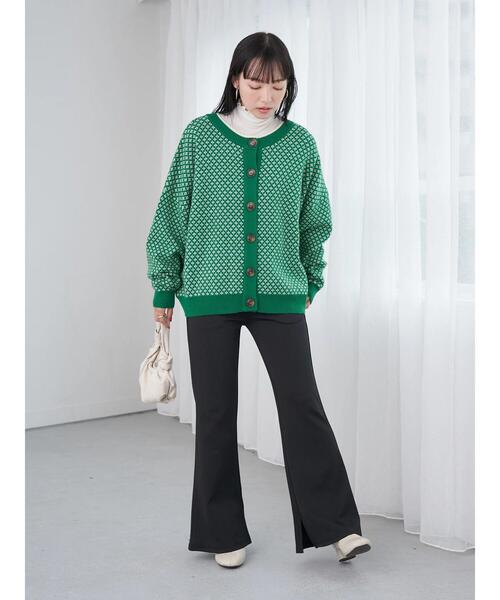 earth music&ecology（アースミュージックアンドエコロジー）の「スリットフレアパンツ（その他パンツ・レディース・ブラック/レッド/ブルー/グリーン・S/M）」の8枚目の写真