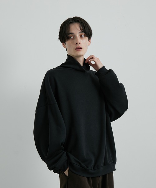 JUNRED(ジュンレッド)の「タートルネックルーズスウェットプルオーバー(ニット/セーター・メンズ・ホワイト/ブラック/ブルー・S/M/L)」の3枚目の写真